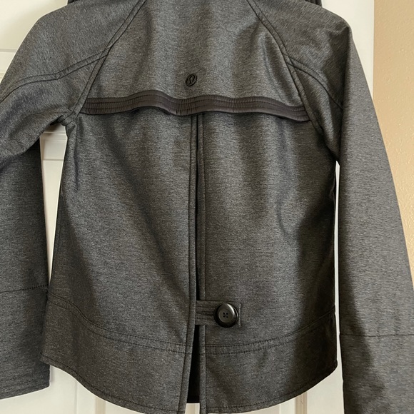 Lululemon coco soft shell coat - Picture 4 of 4